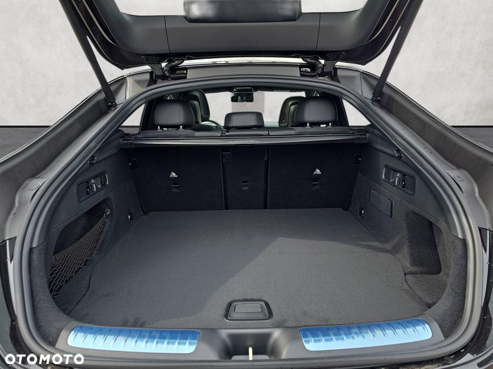 Mercedes-Benz GLC - 17