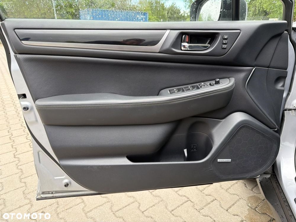 Subaru Outback - 25