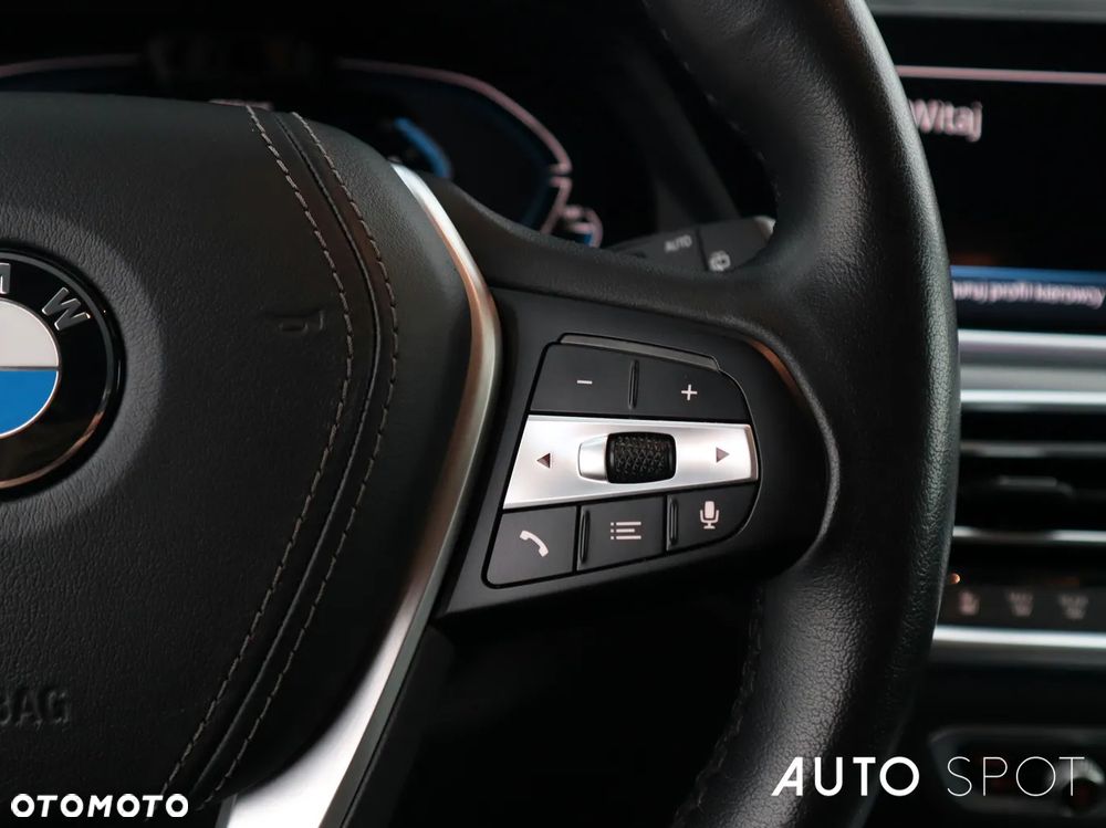 BMW X5 xDrive45e - 21