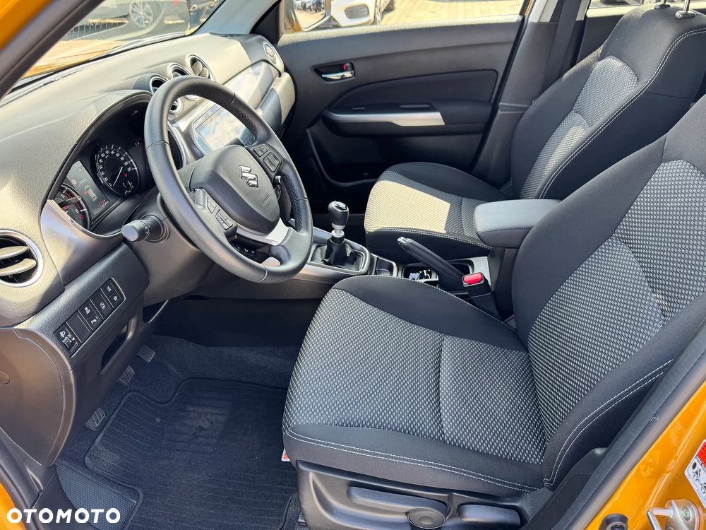 Suzuki Vitara 1.4 Boosterjet mHEV Premium Plus 2WD - 6