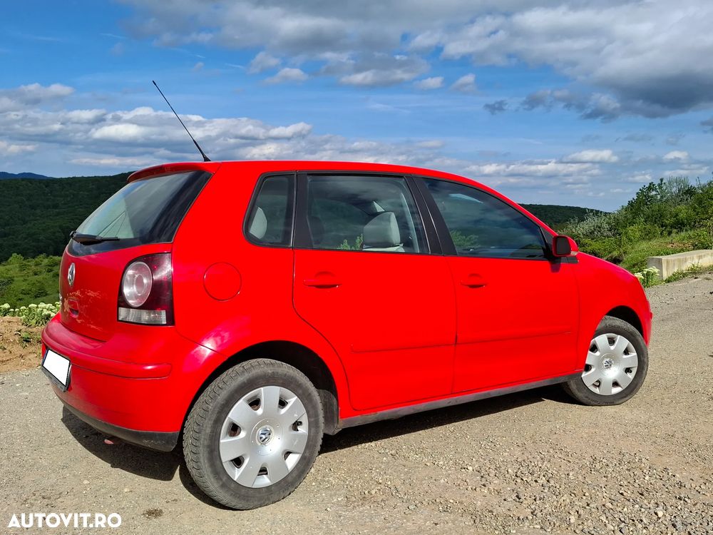 Volkswagen Polo - 4