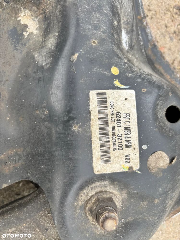 Belka wózek przedni Hyundai i40 2011r. 1.7 CRDI 136KM - 3
