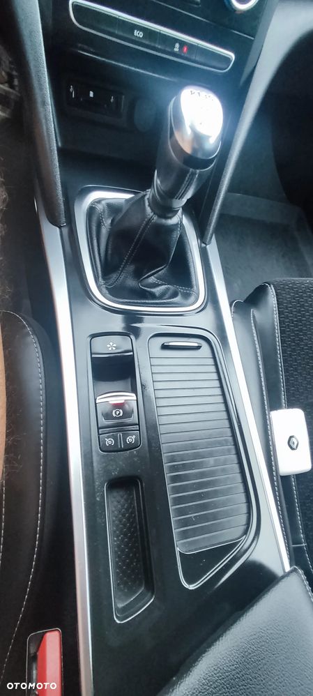 Renault Megane 1.5 dCi Intens - 23