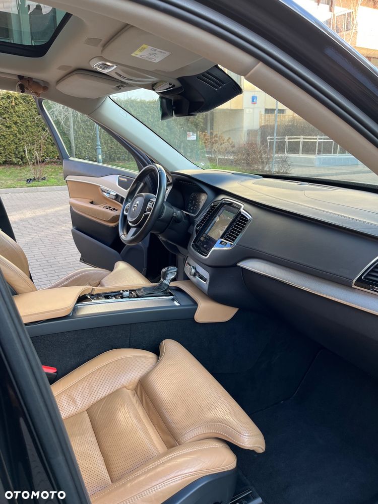 Volvo XC 90 D5 AWD Geartronic Inscription - 10