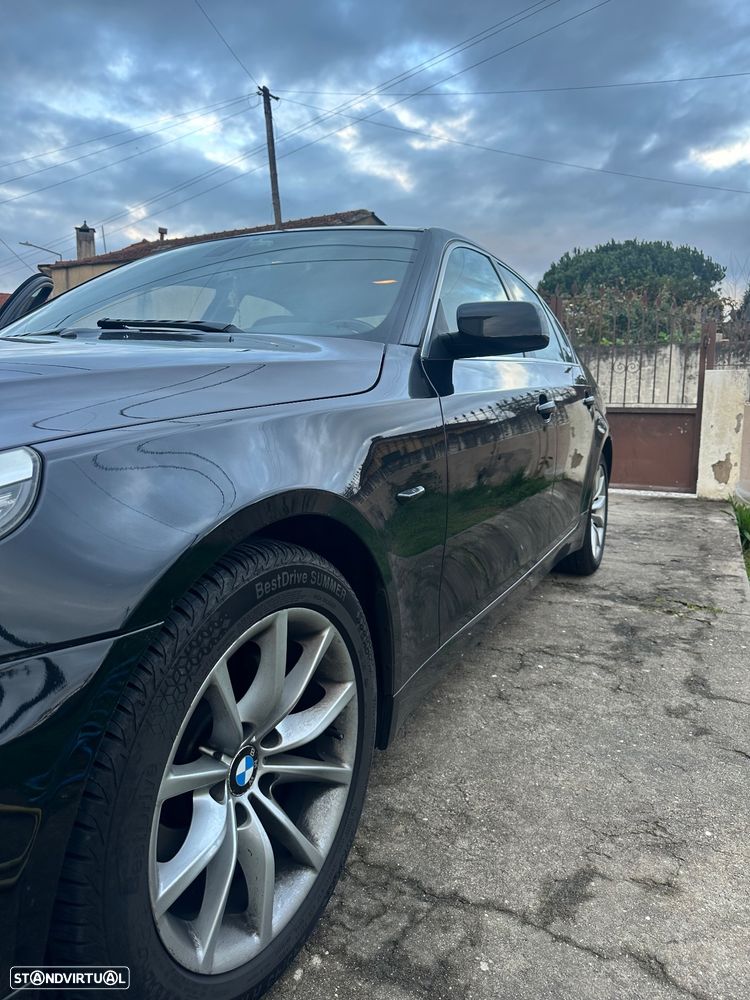 BMW 520 dA Executive - 5