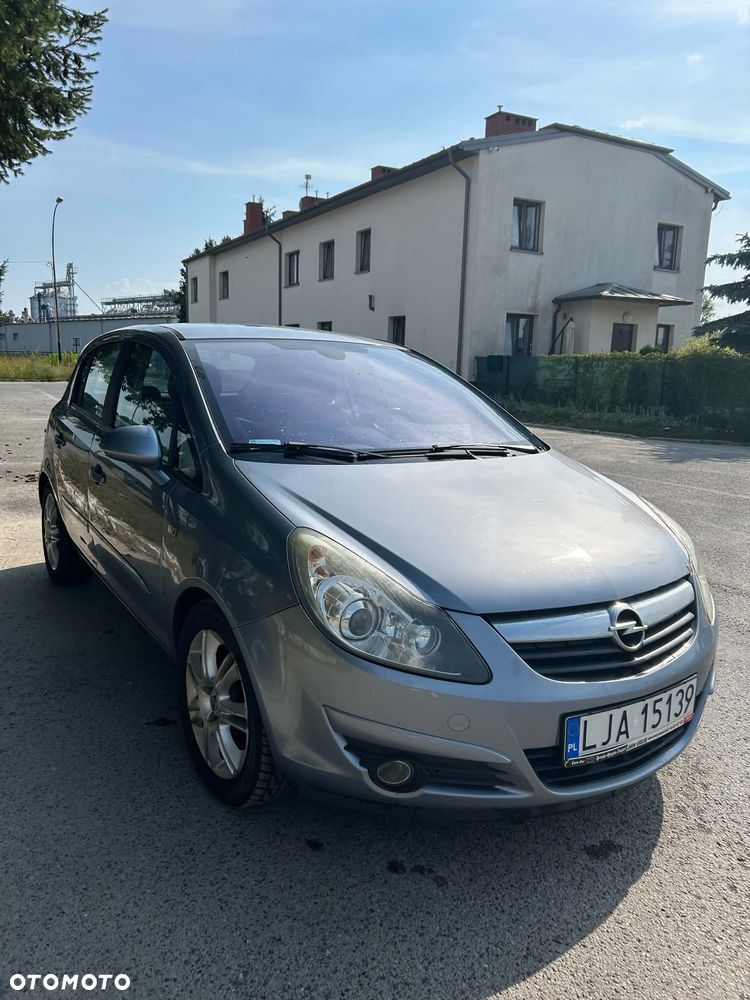 Opel Corsa 1.4 16V Cosmo - 1