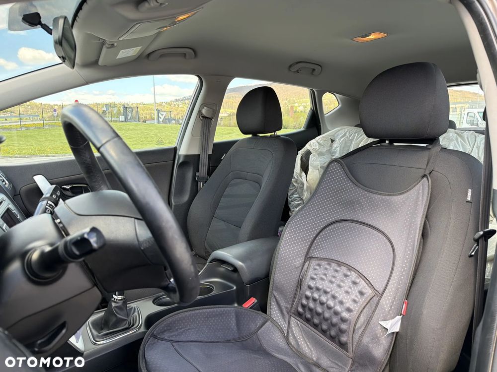 Kia Ceed 1.6 GDI M - 12