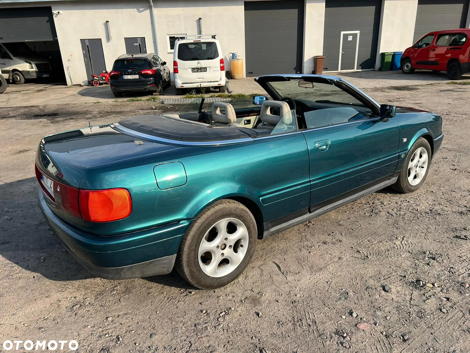 Audi 80 2.3 E - 4