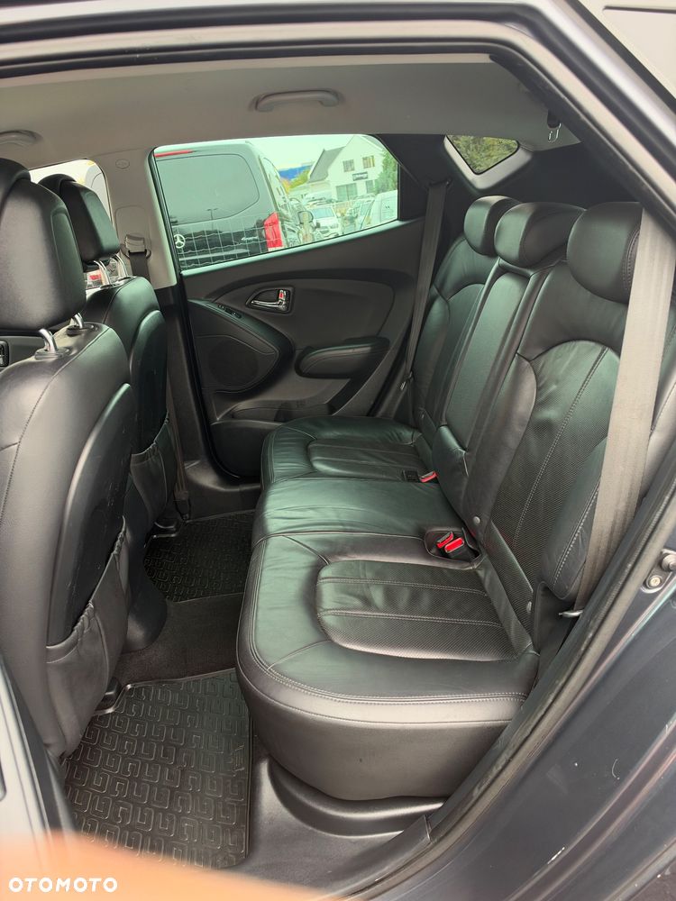 Hyundai ix35 2.0 CRDi 4WD Automatik Premium - 9