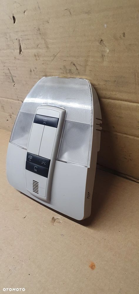 Lampka podsufitki oświetlenie kabiny Mercedes W245 A1698203901 - 4