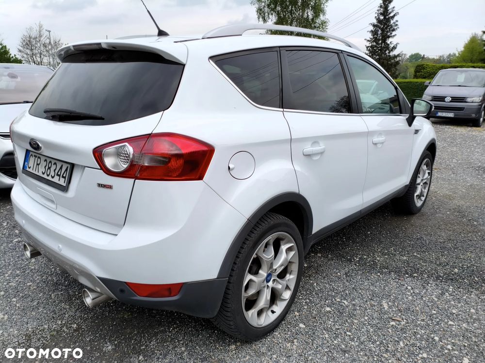 Ford Kuga 2.0 TDCi 4x4 Titanium - 12