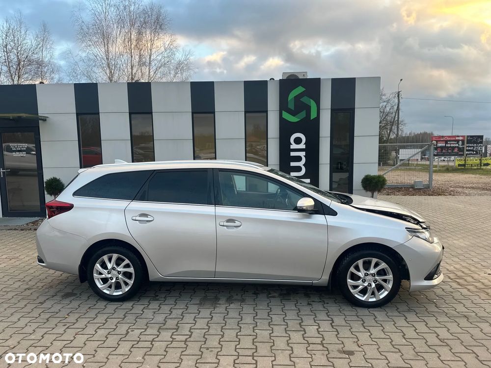 Toyota Auris 1.6 Active - 5