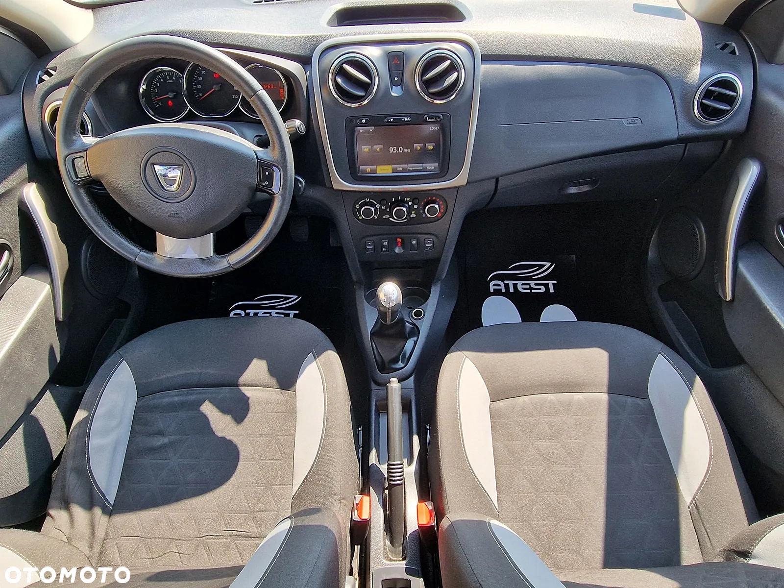 Dacia Sandero 0.9 TCe Laureate - 9