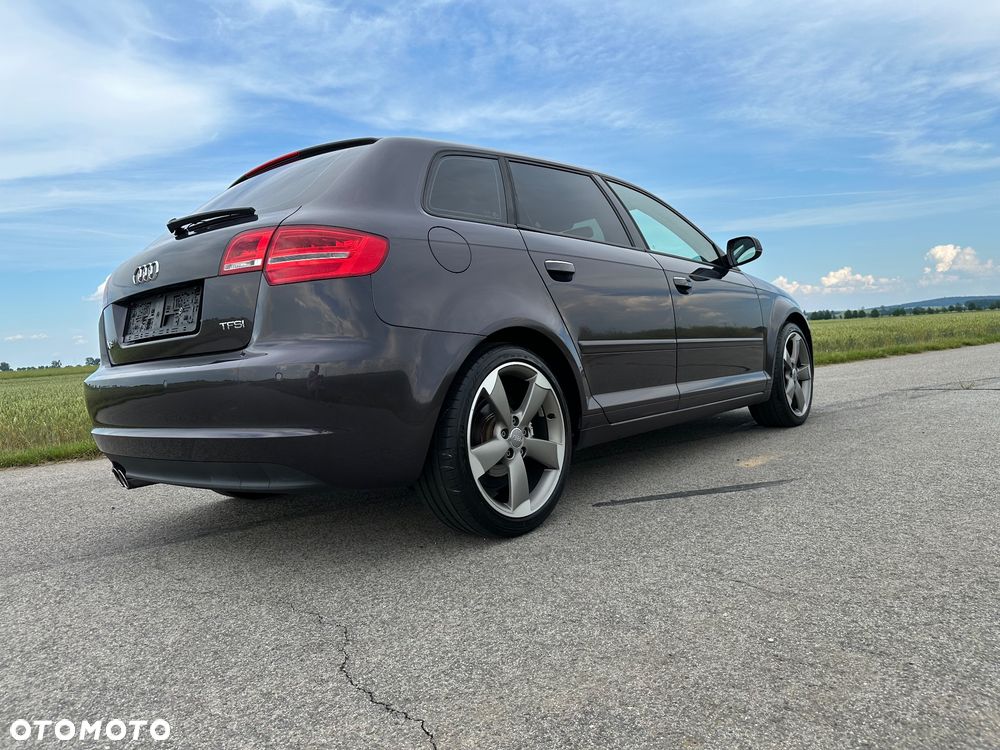 Audi A3 Sportback 1.8 TFSI Attraction - 18