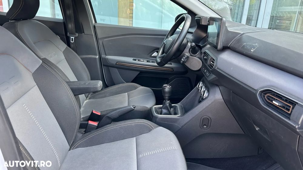 Dacia Sandero Stepway TCe 90 MT6 Essential - 6