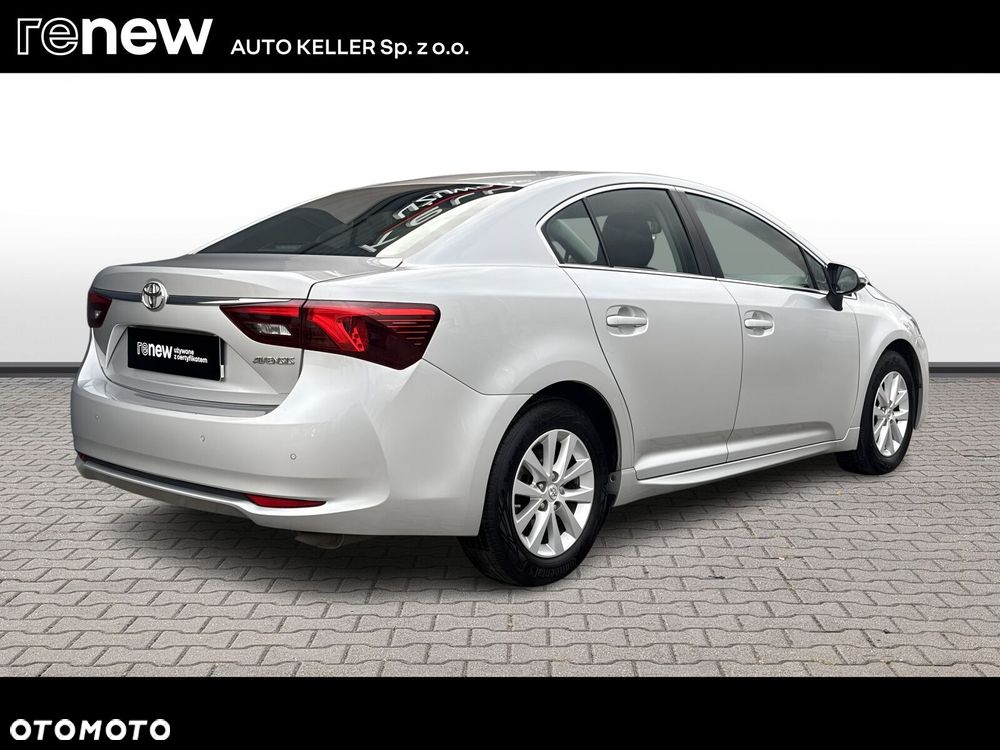 Toyota Avensis - 6