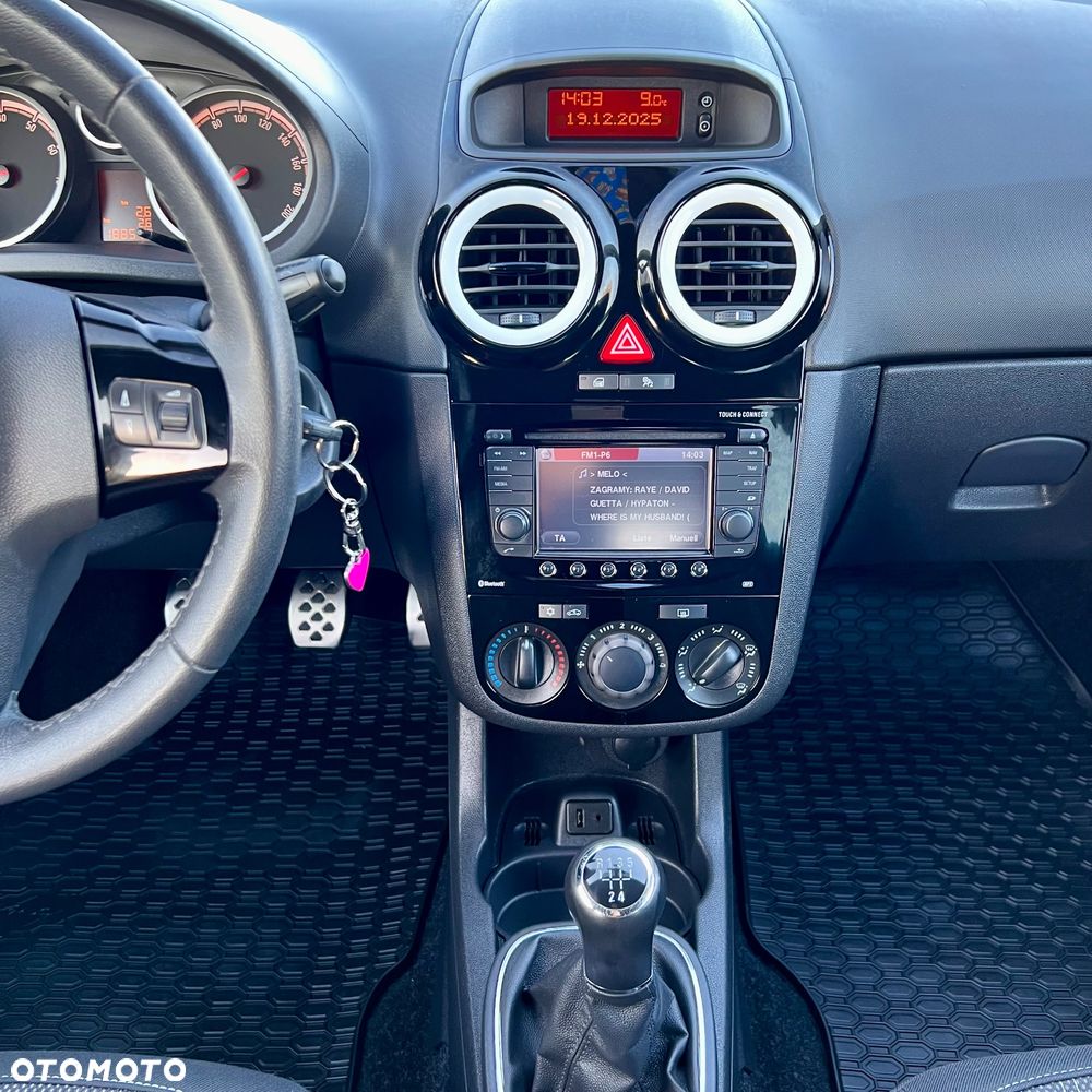 Opel Corsa 1.4 16V Color Edition - 13