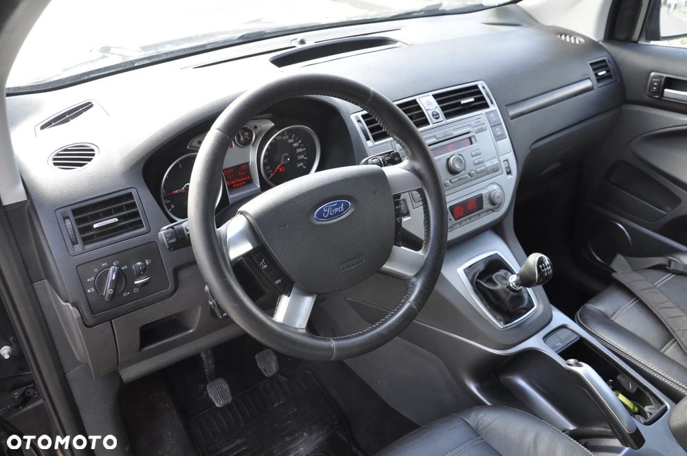 Ford Kuga 2.0 TDCi 4x4 Champions Edition - 9