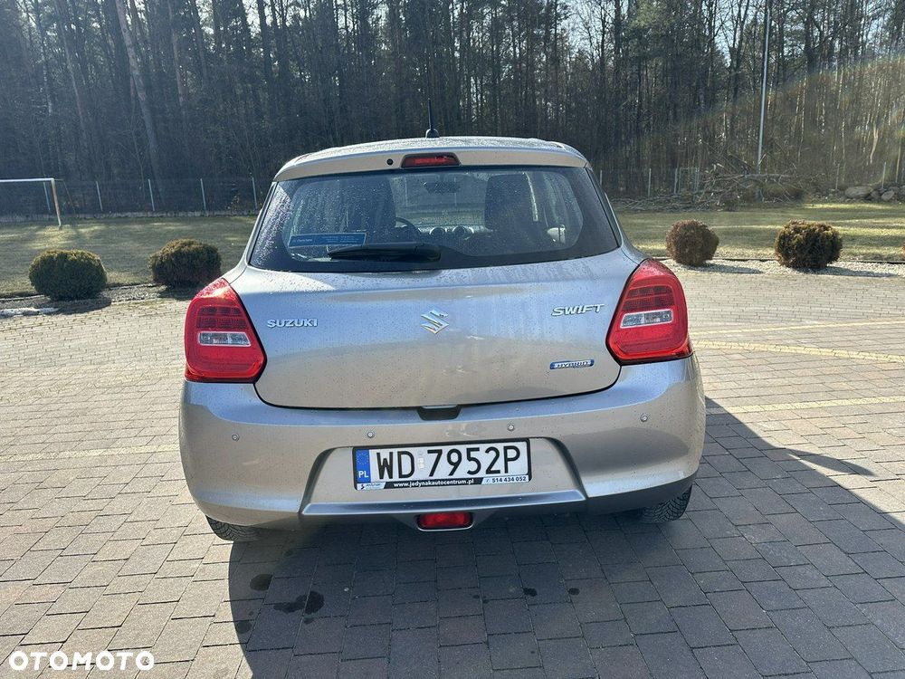 Suzuki Swift - 8