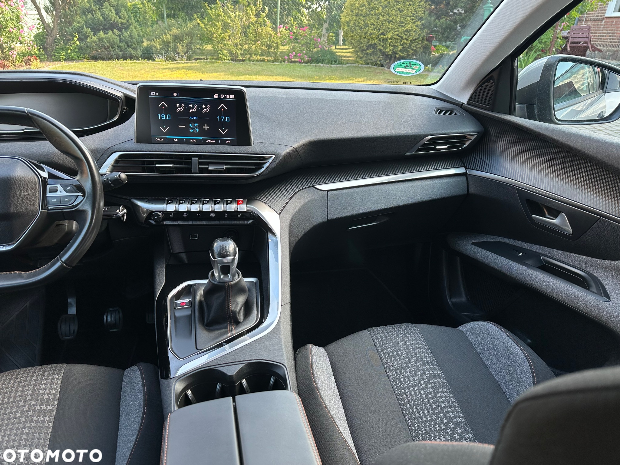 Peugeot 3008 - 18
