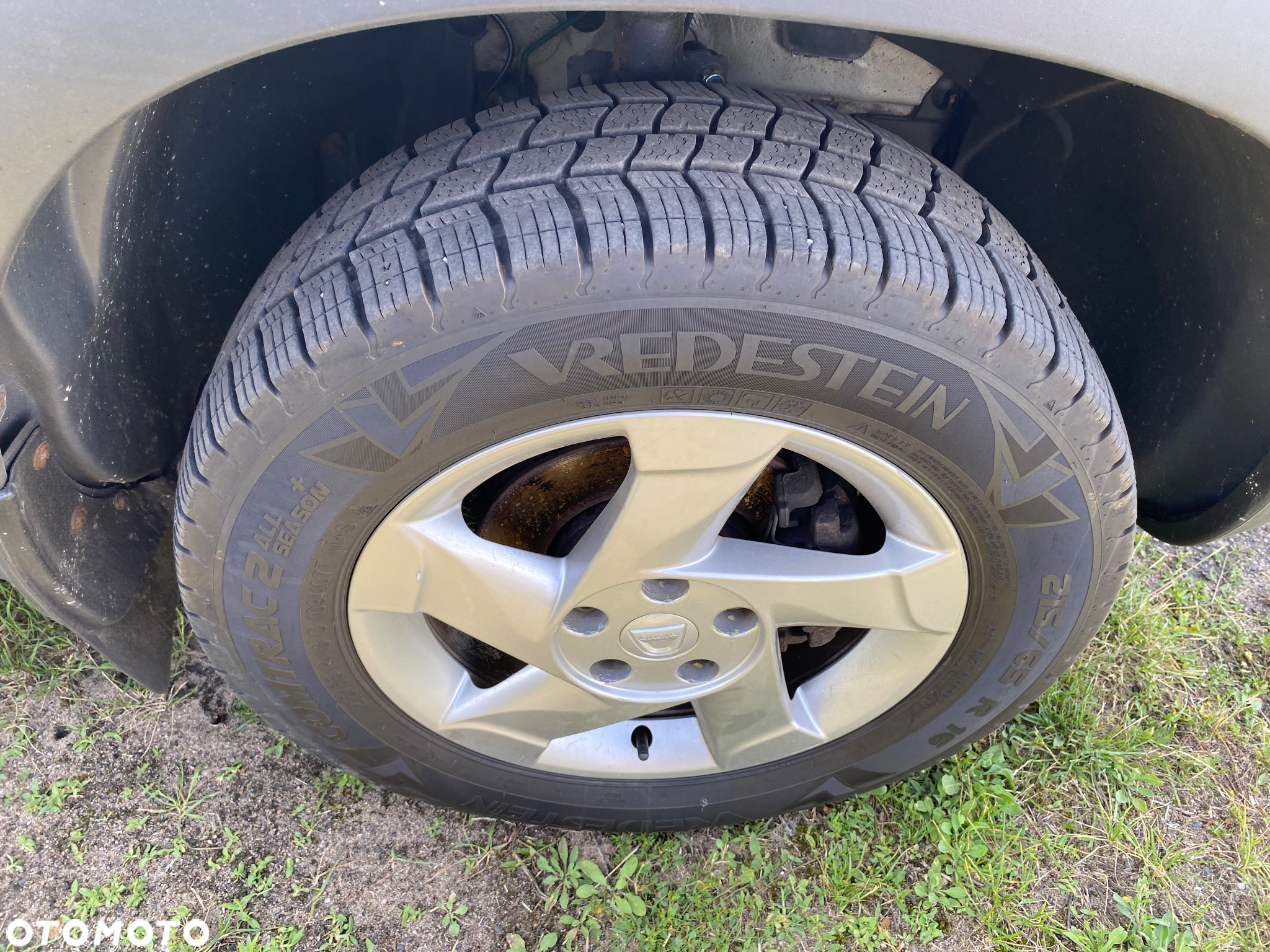 Dacia Duster 1.6 - 16