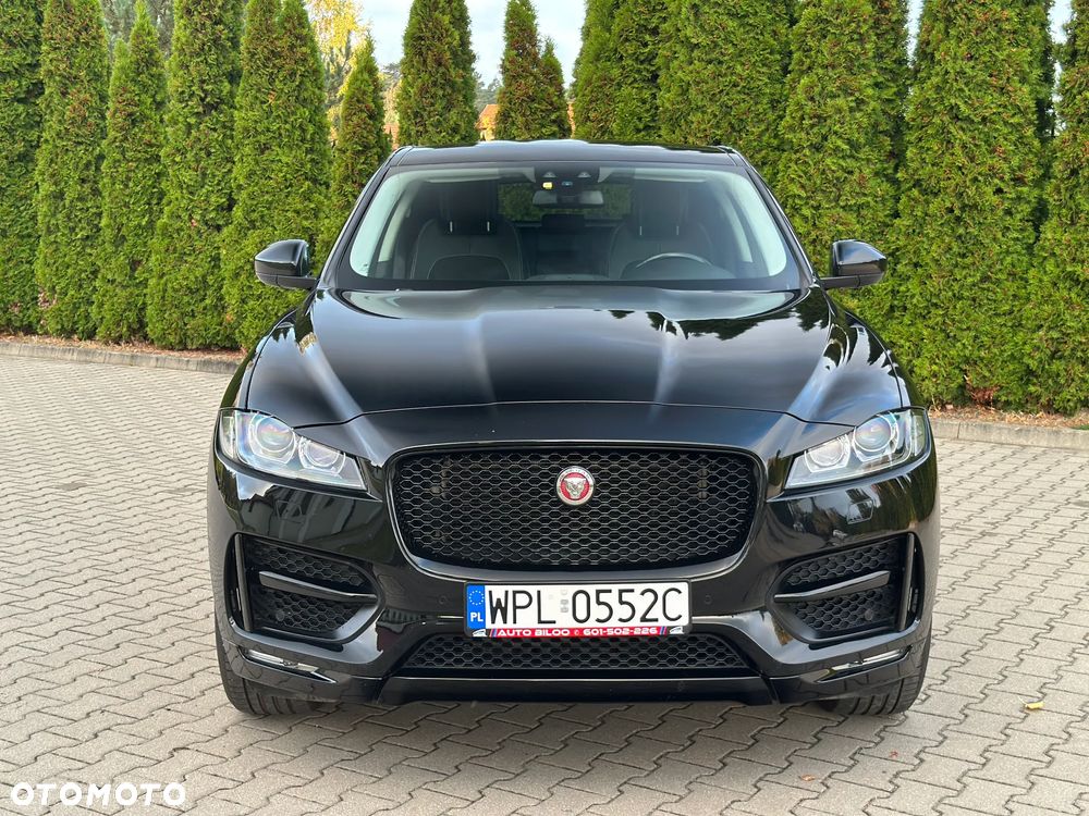 Jaguar F-Pace 20d AWD R-Sport - 11
