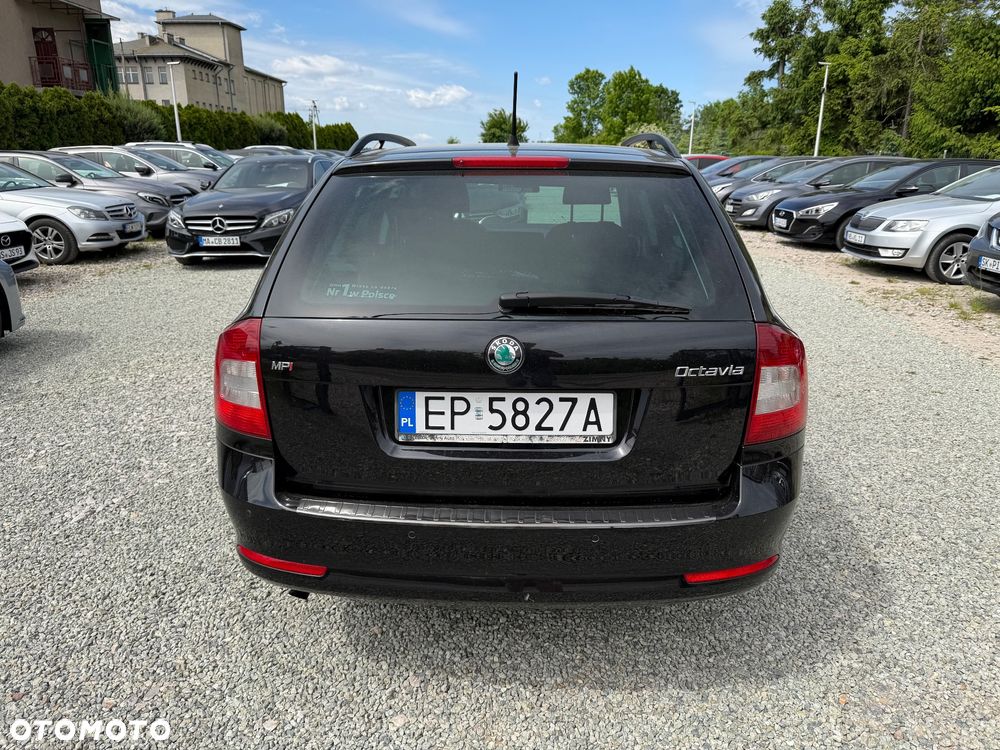 Skoda Octavia 1.6 Elegance - 5
