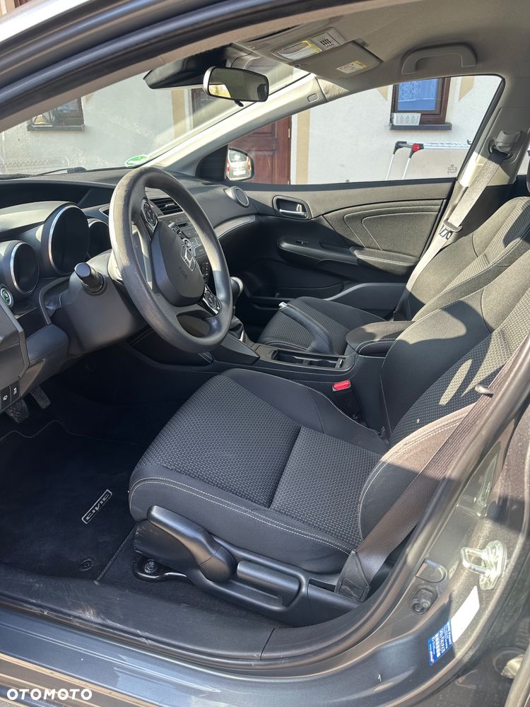 Honda Civic 1.4 i-VTEC Elegance - 10