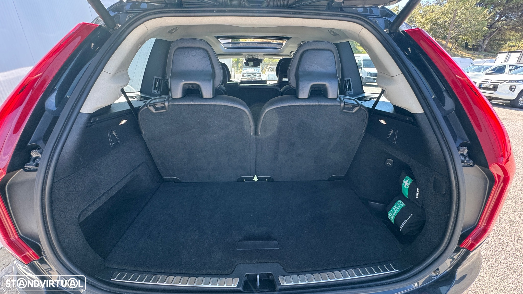 Volvo XC 90 2.0 T8 PHEV Inscription AWD - 4