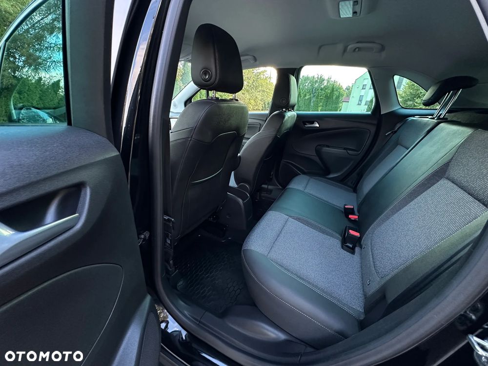 Opel Crossland X - 21