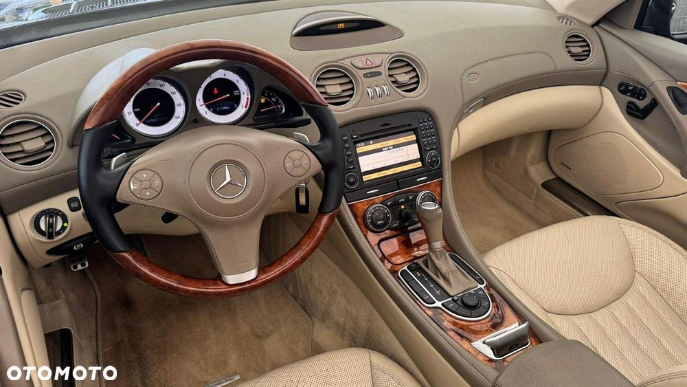 Mercedes-Benz SL - 20