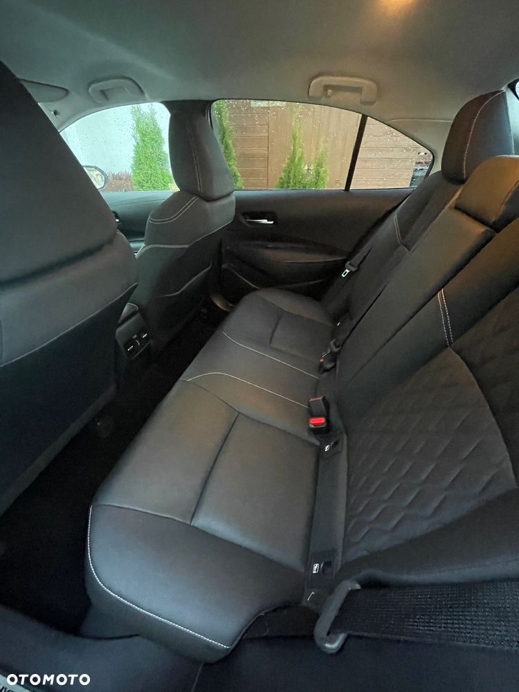 Toyota Corolla 1.8 Hybrid Executive - 18