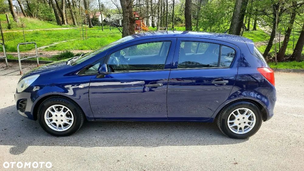 Opel Corsa 1.2 16V Essentia - 6