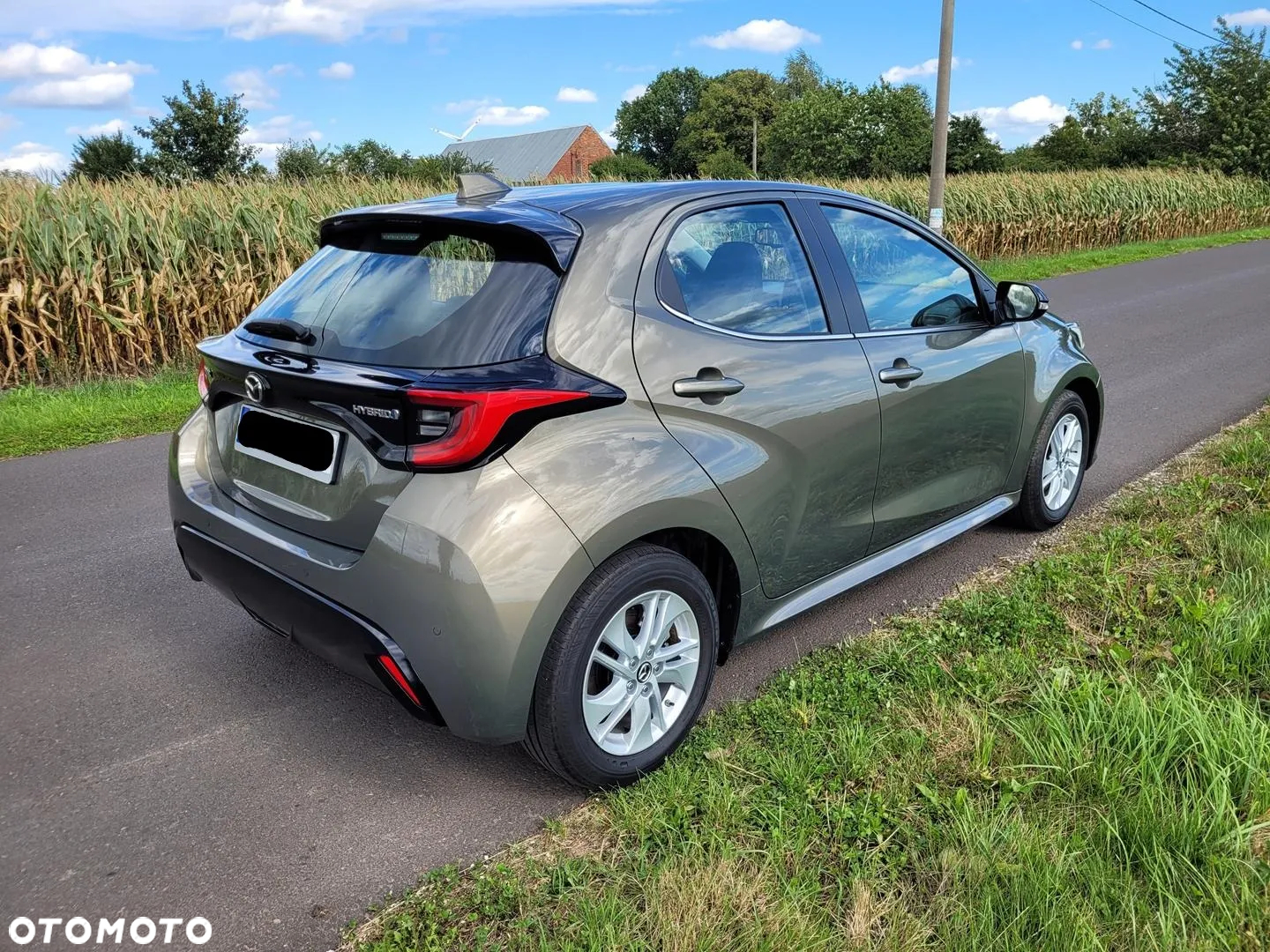 Mazda 2 Hybrid - 5
