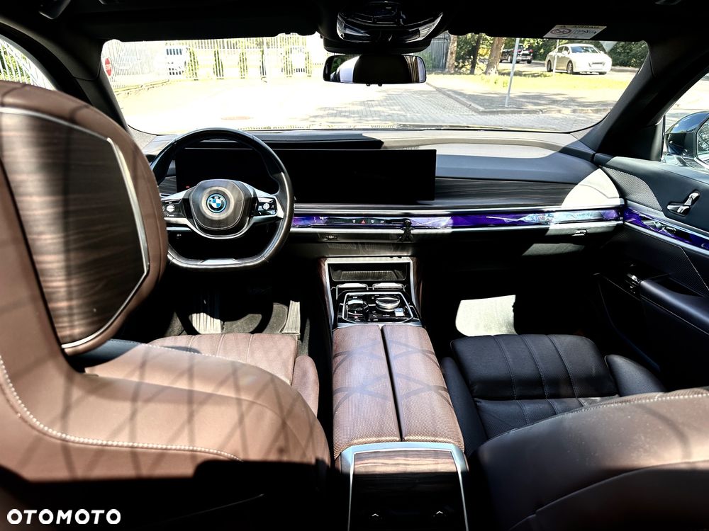 BMW i7 105.7kWh xDrive60 - 5