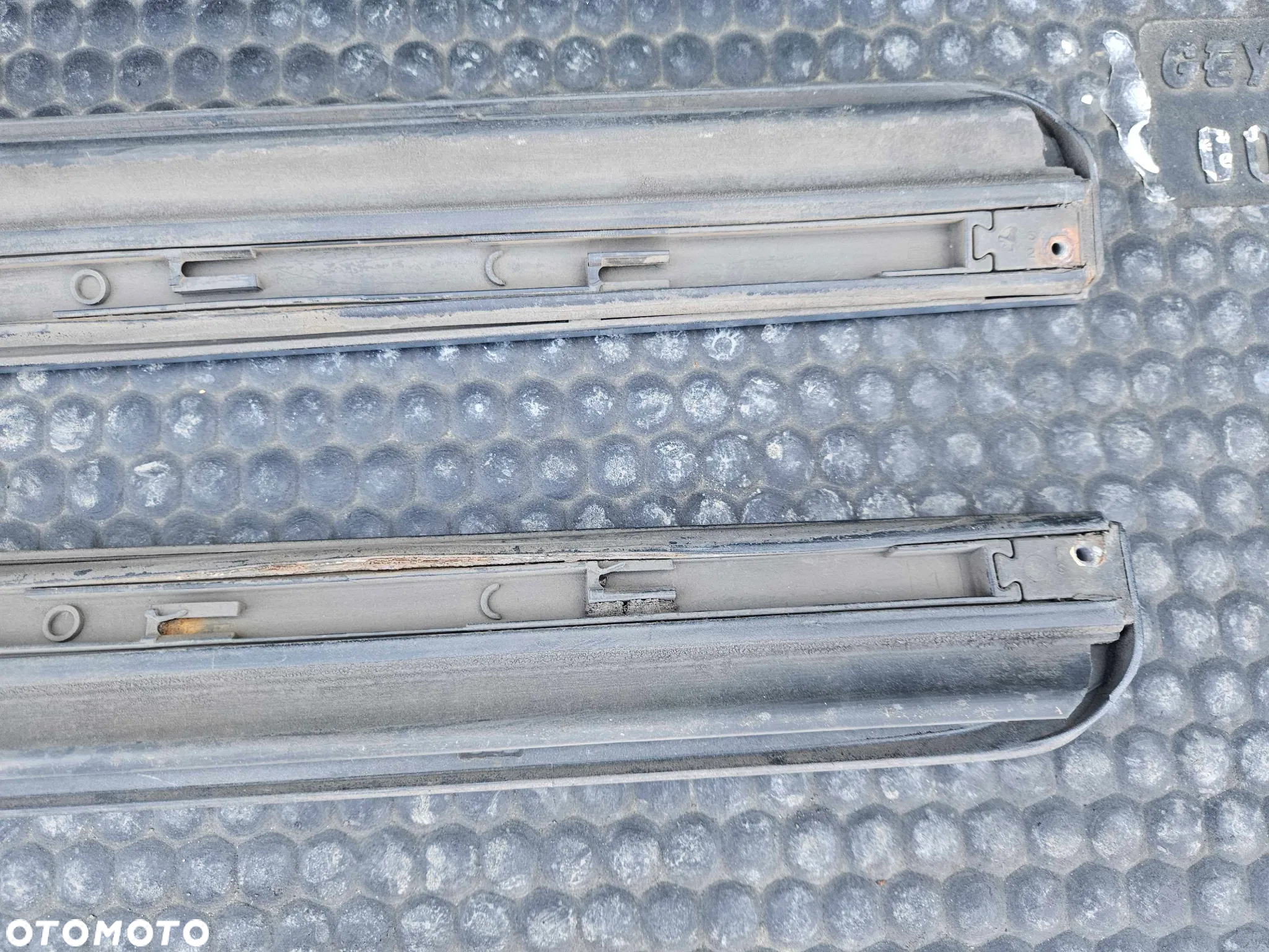Listwa Listwy Drzwi S-Line Dolne Srebrne Komplet Audi A4 B6 B7 Oryginalne - 25