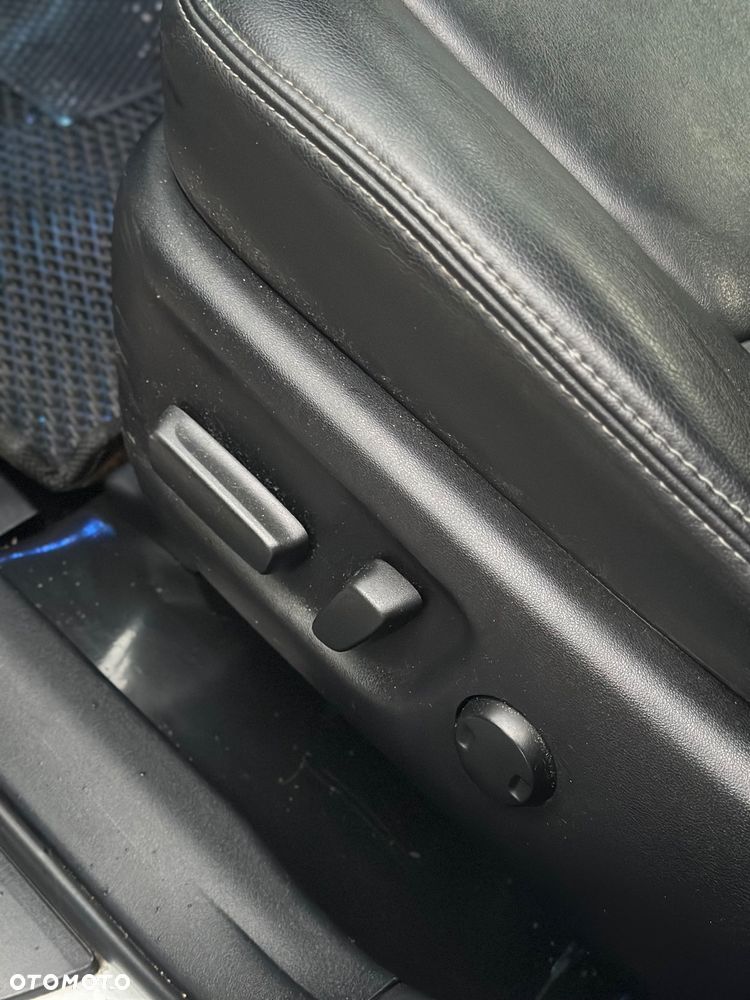 Toyota Prius+ Hybrid 135 Executive - 15