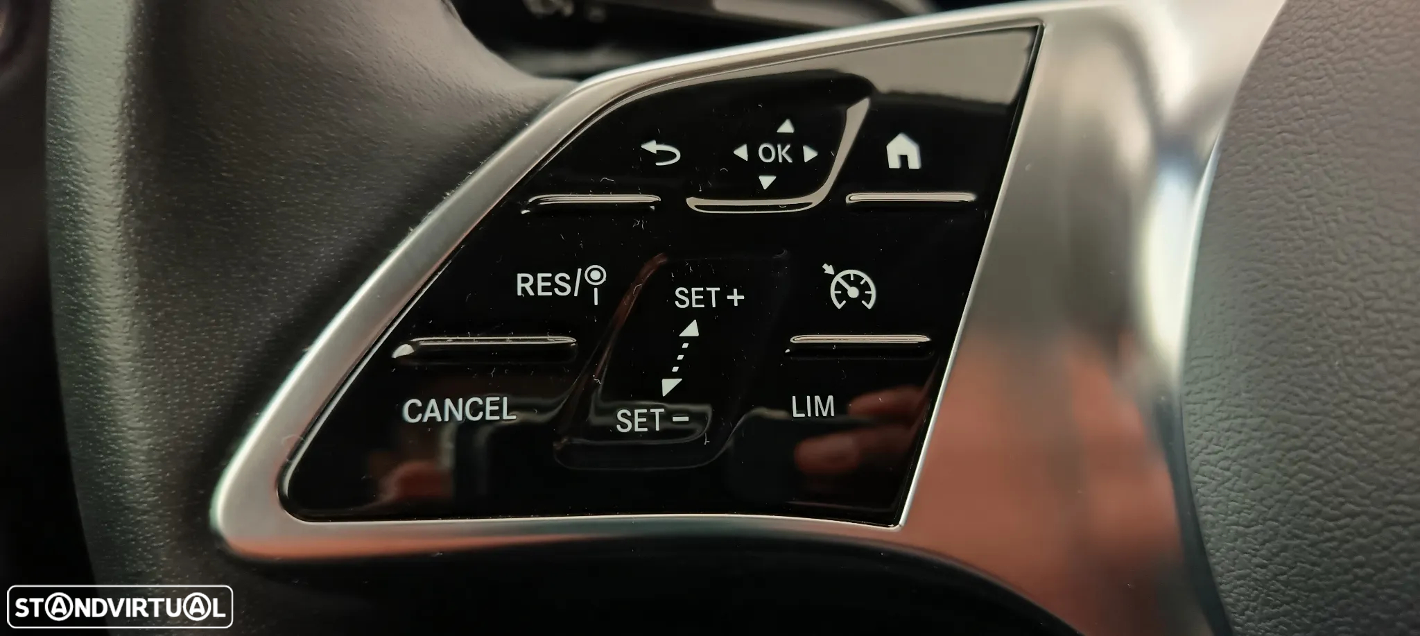 Mercedes-Benz CLA 180 d - 22