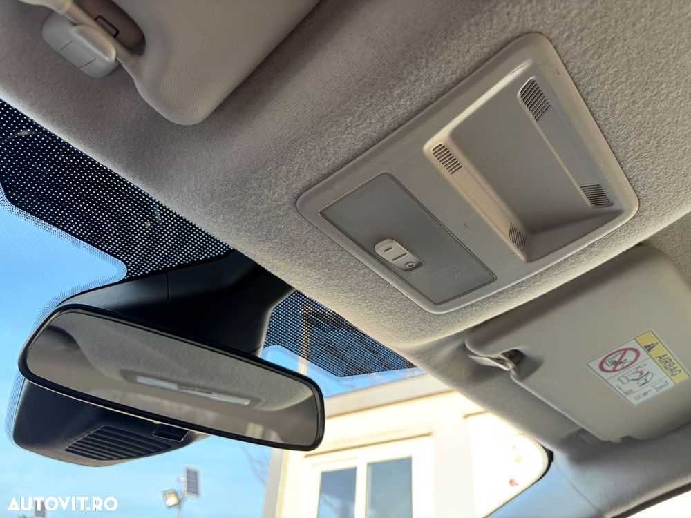 Ford Fiesta 1.0 EcoBoost mHEV Trend Connected - 25