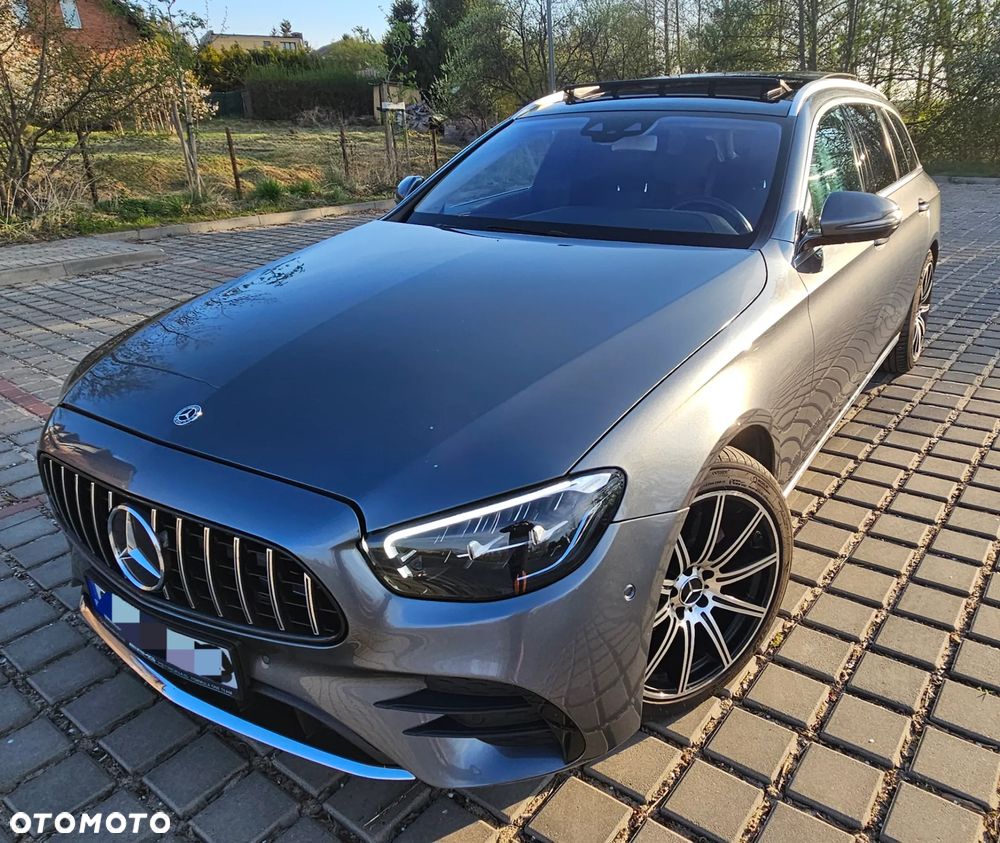 Mercedes-Benz Klasa E 220 d 9G-TRONIC Avantgarde - 3