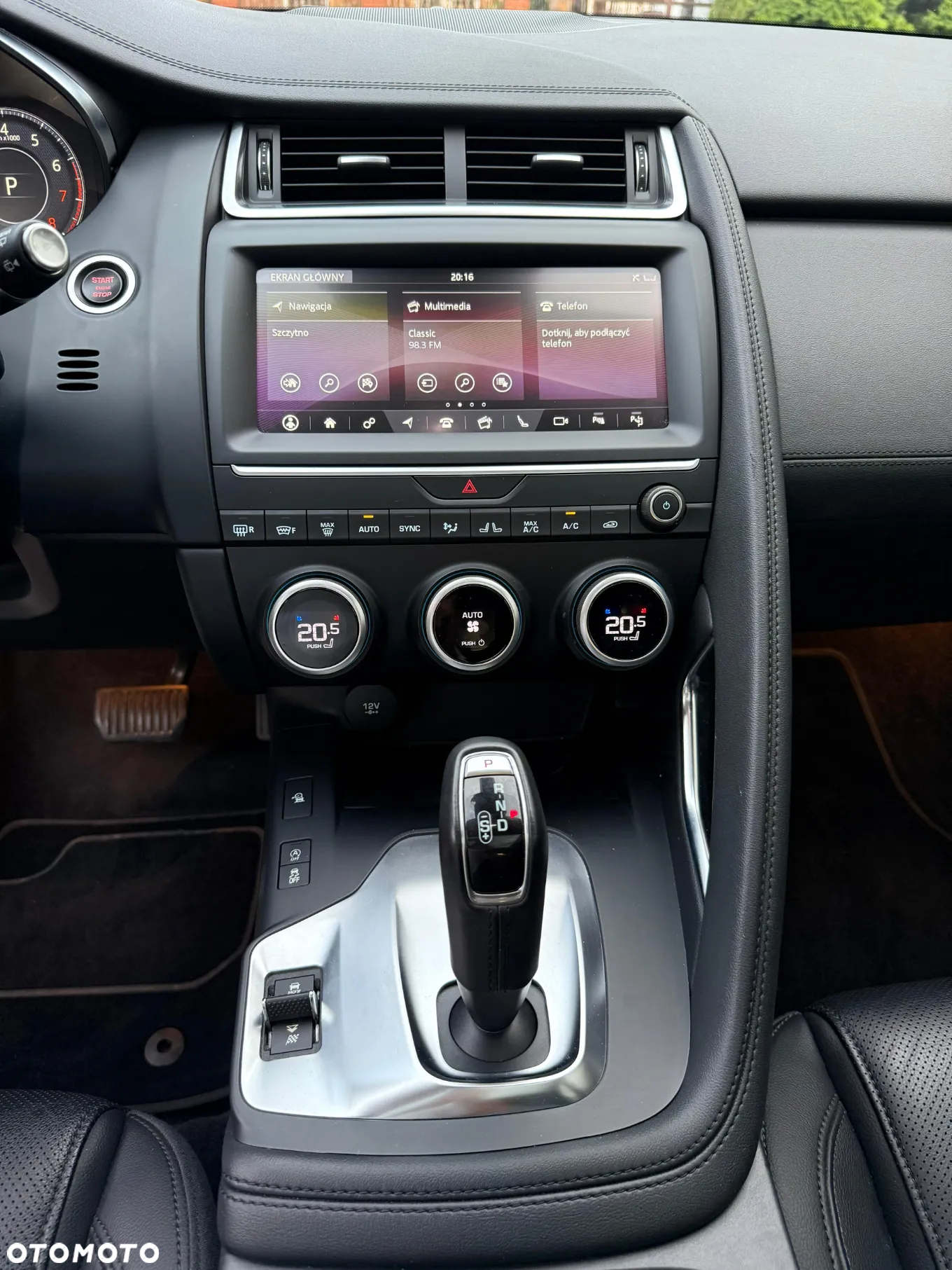 Jaguar E-Pace P250 AWD SE - 19