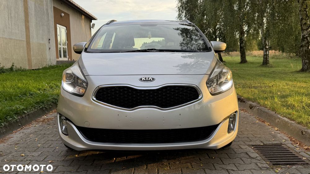 Kia Carens 1.6 GDI L - 25