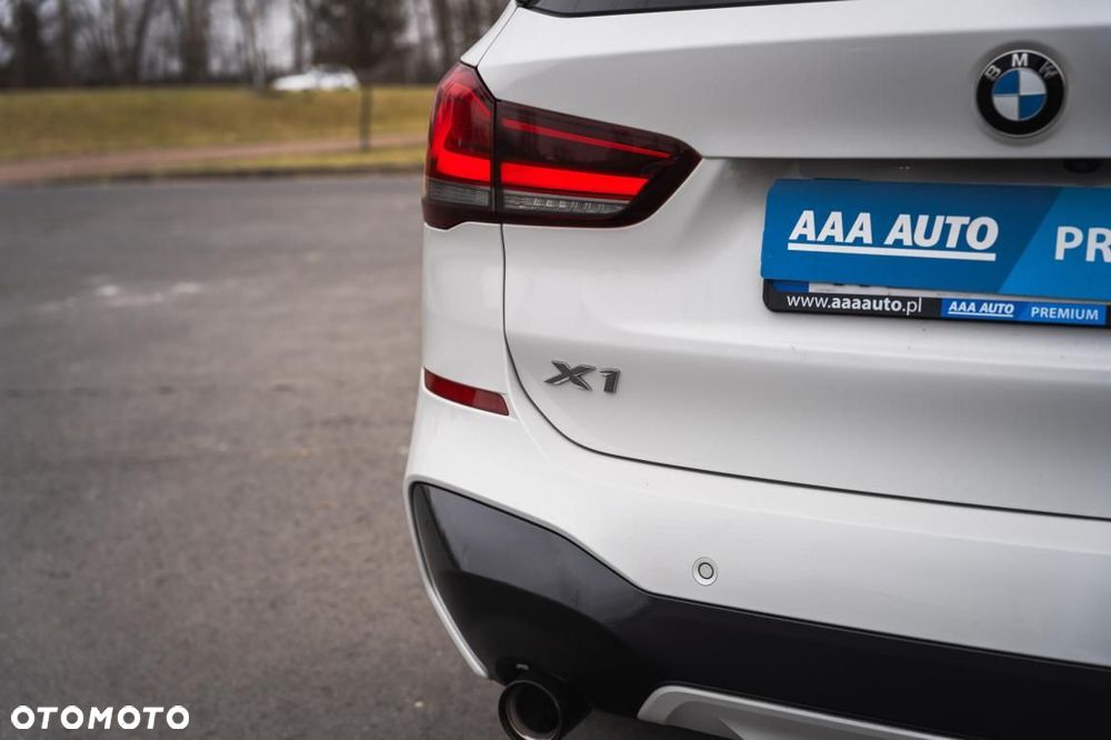BMW X1 - 13