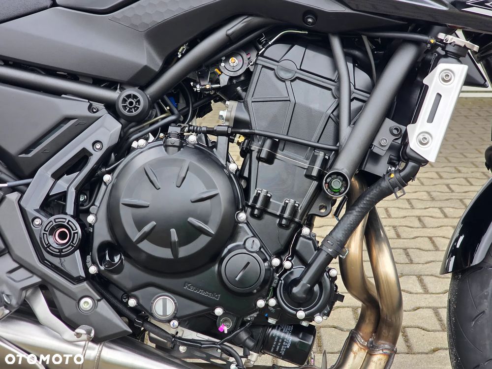Kawasaki Z 650 - 10