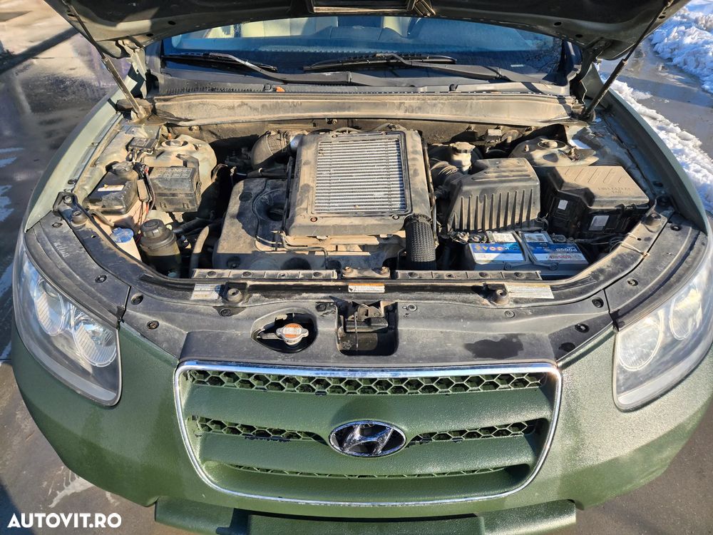 Hyundai Santa Fe 2.2 DSL VGT 5 SEATS 4WD - 11