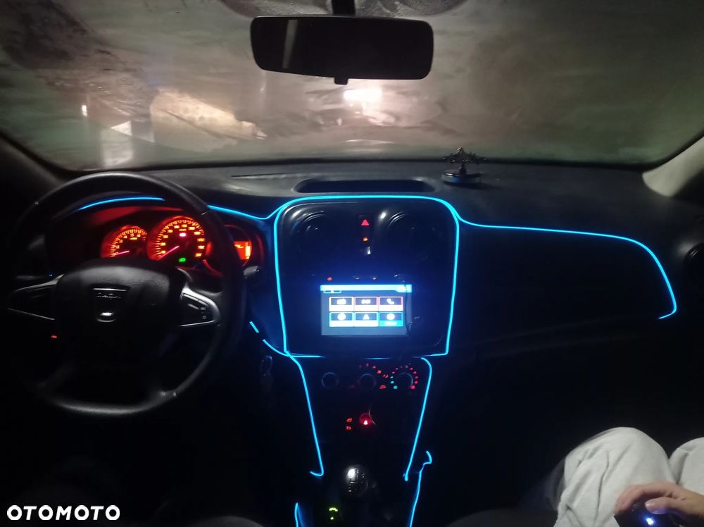 Dacia Sandero - 2