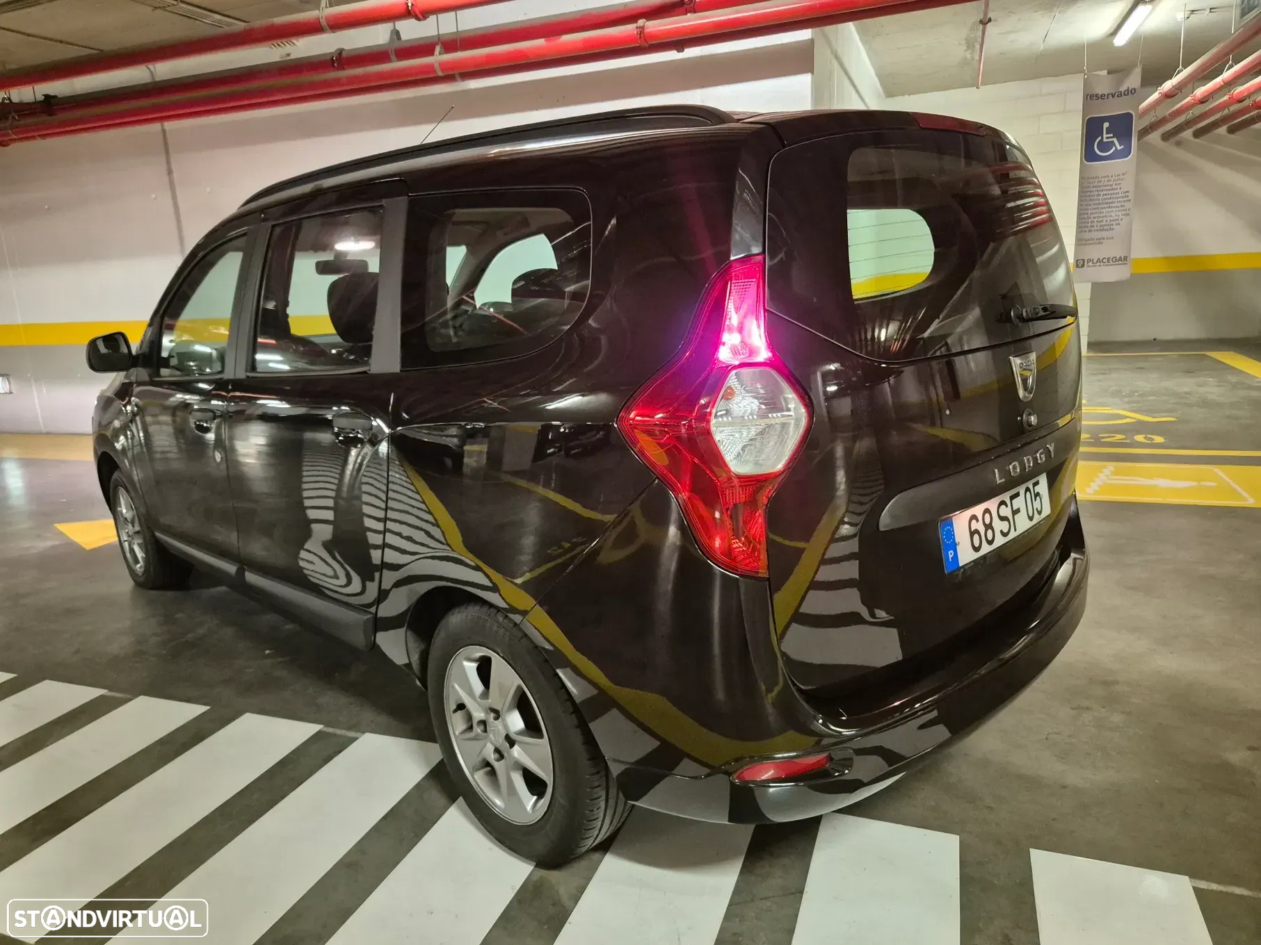 Dacia Lodgy 1.2 TCe Confort 7L - 19
