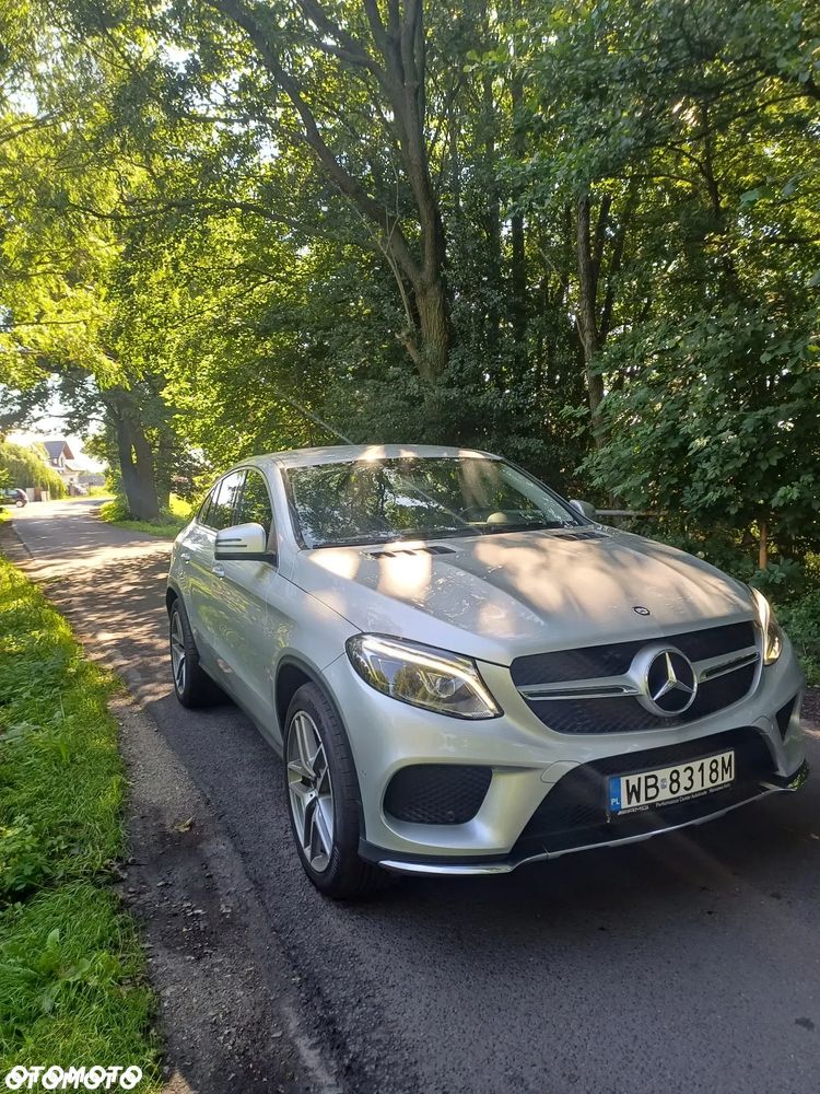 Mercedes-Benz GLE - 1