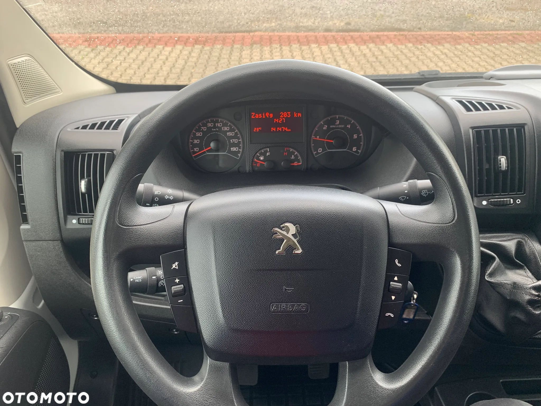 Peugeot BOXER 2,2hdi -165KM L3H2 - 21