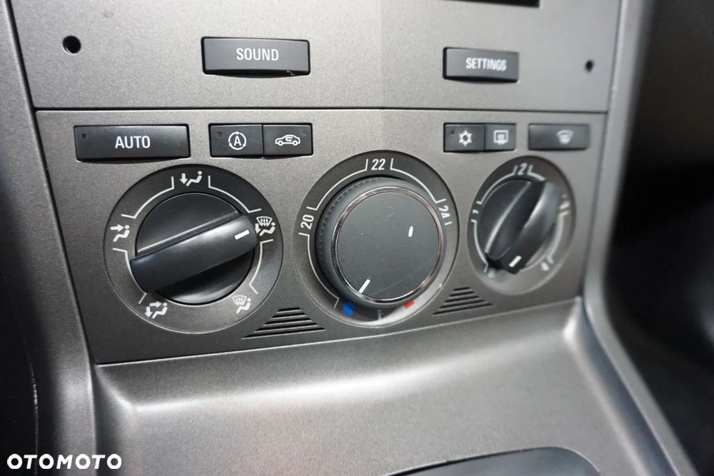 Opel Antara 2.0 CDTI Automatik 4x4 Edition - 34
